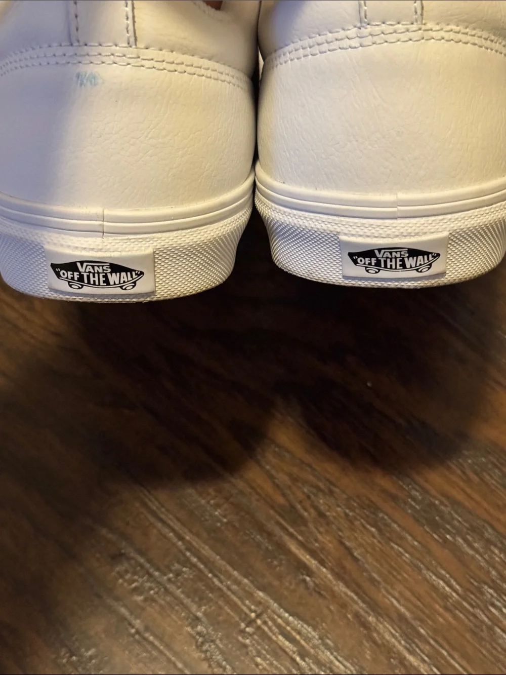 Vans Men’s Crispy White Low-Top Leather Sneakers